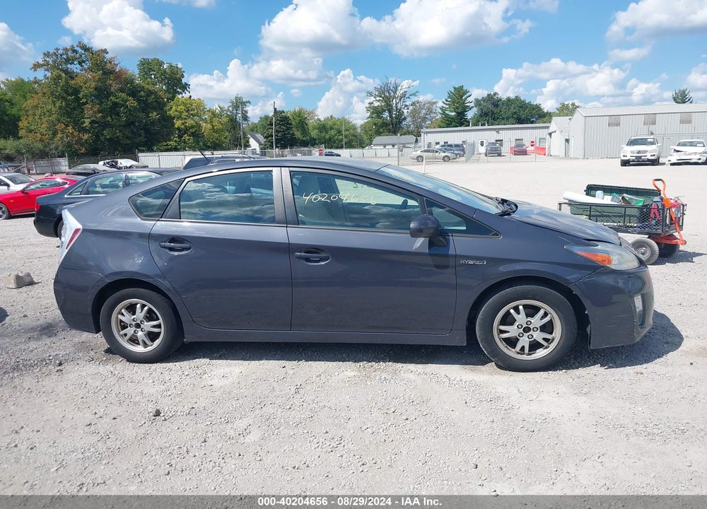 2011 TOYOTA PRIUS TWO VIN: JTDKN3DU3B0265295