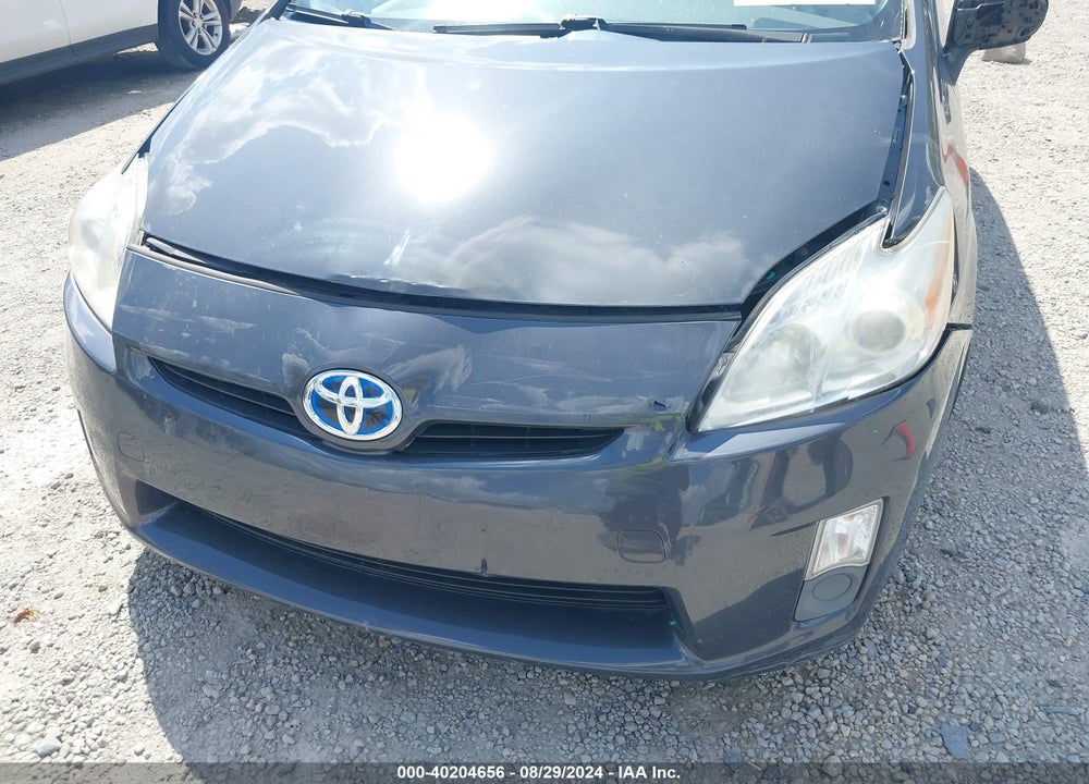 2011 TOYOTA PRIUS TWO VIN: JTDKN3DU3B0265295
