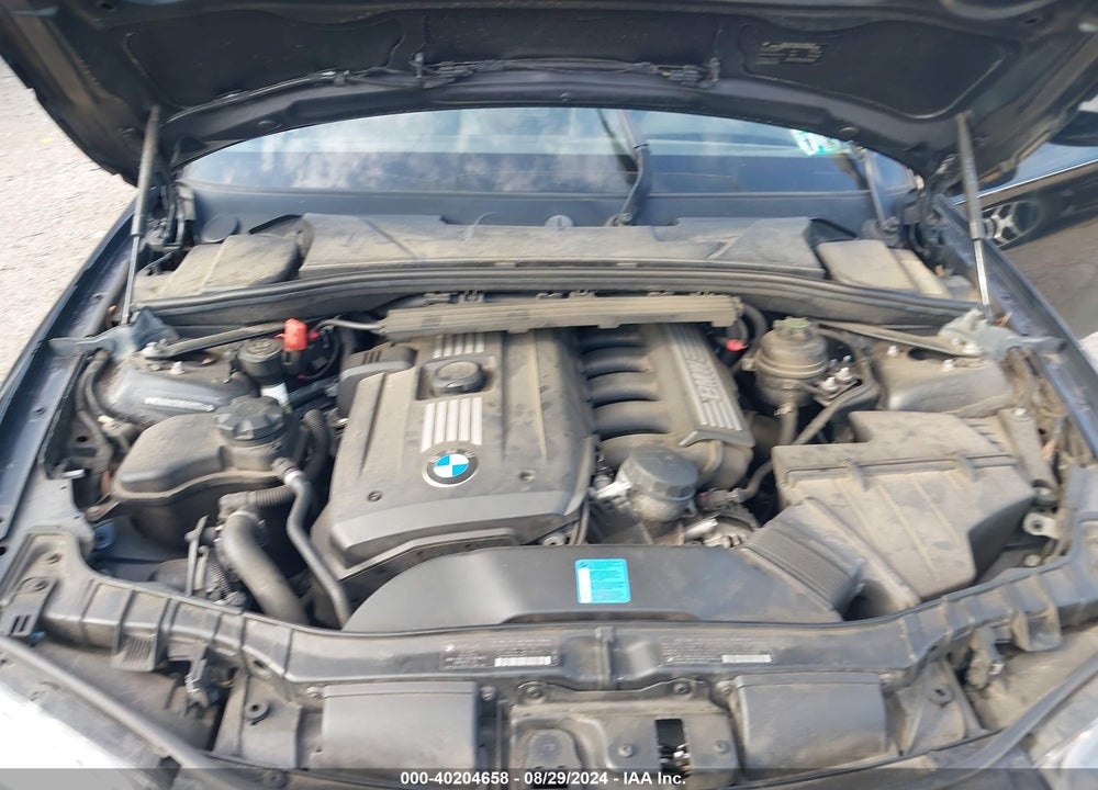 2011 BMW 128I VIN: WBAUN1C59BVH83504