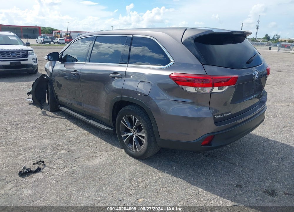 2019 TOYOTA HIGHLANDER LE VIN: 5TDZARFH0KS061676