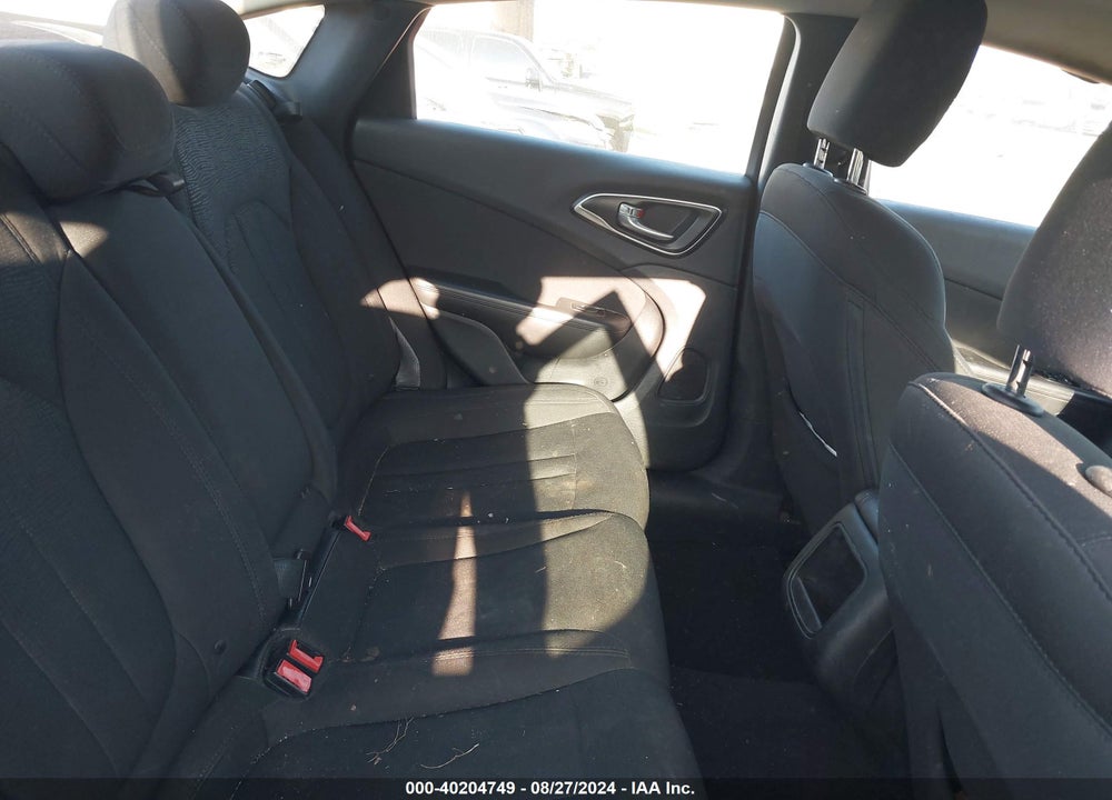 2016 CHRYSLER 200 LIMITED VIN: 1C3CCCAB7GN147861