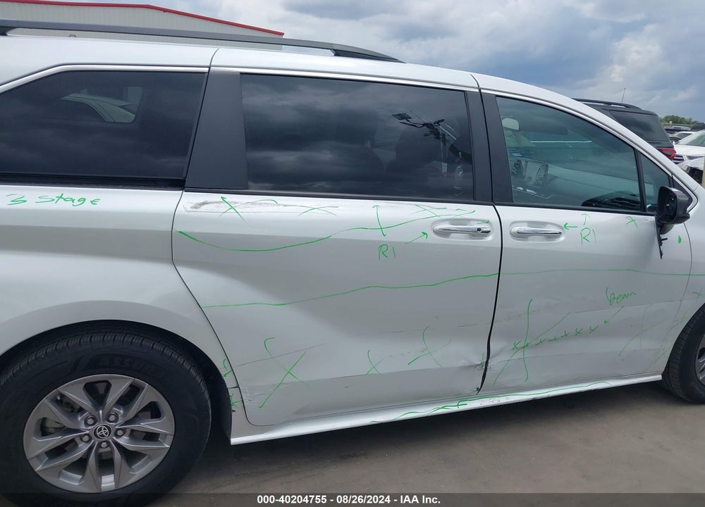 2023 TOYOTA SIENNA XLE VIN: 5TDYRKEC7PS152534