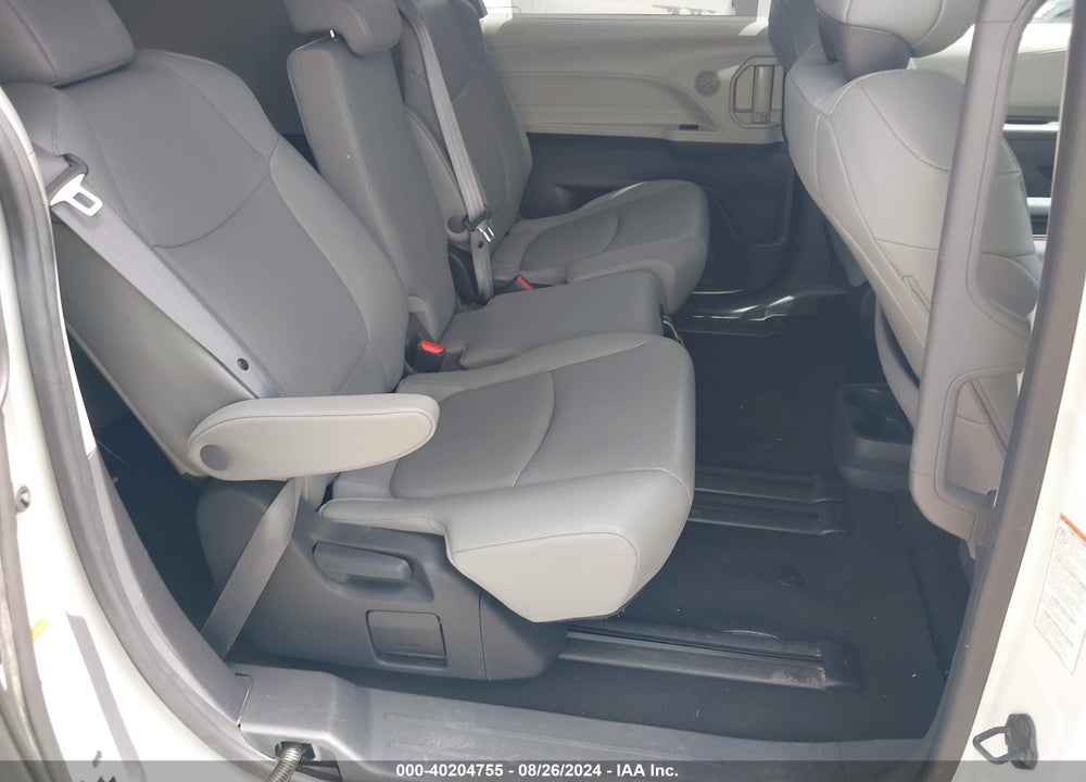 2023 TOYOTA SIENNA XLE VIN: 5TDYRKEC7PS152534