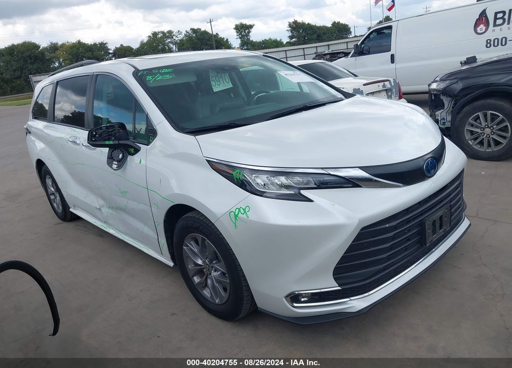 2023 TOYOTA SIENNA XLE VIN: 5TDYRKEC7PS152534