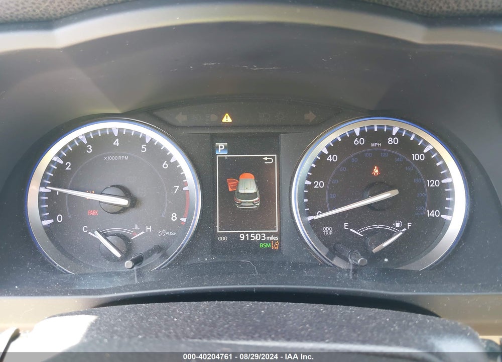 2019 TOYOTA HIGHLANDER XLE VIN: 5TDJZRFH5KS945571