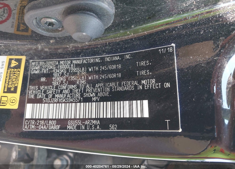 2019 TOYOTA HIGHLANDER XLE VIN: 5TDJZRFH5KS945571