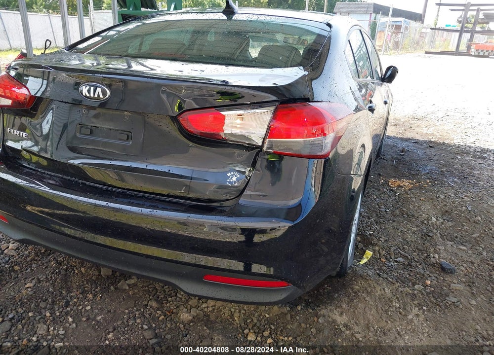 2017 KIA FORTE LX VIN: 3KPFK4A78HE077113