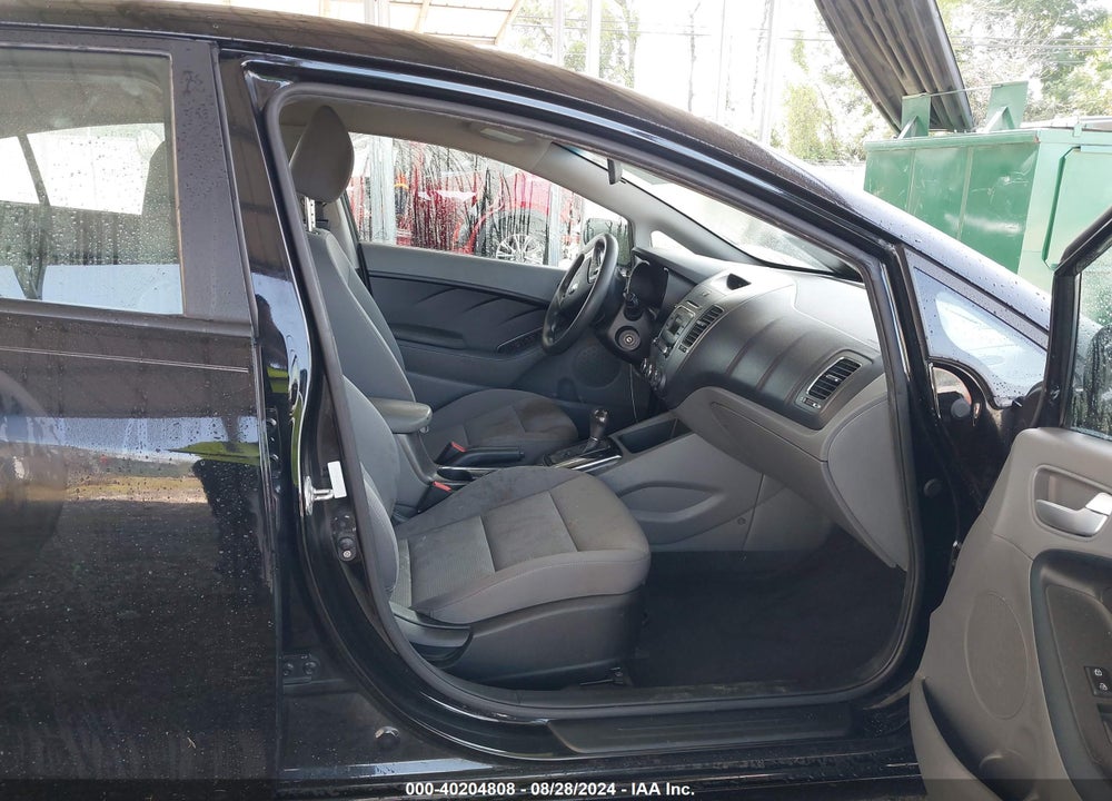2017 KIA FORTE LX VIN: 3KPFK4A78HE077113