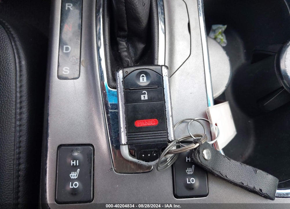 2013 ACURA RDX VIN: 5J8TB3H30DL015899