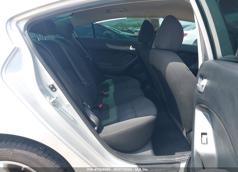 2018 KIA FORTE LX VIN: 3KPFK4A78JE246844