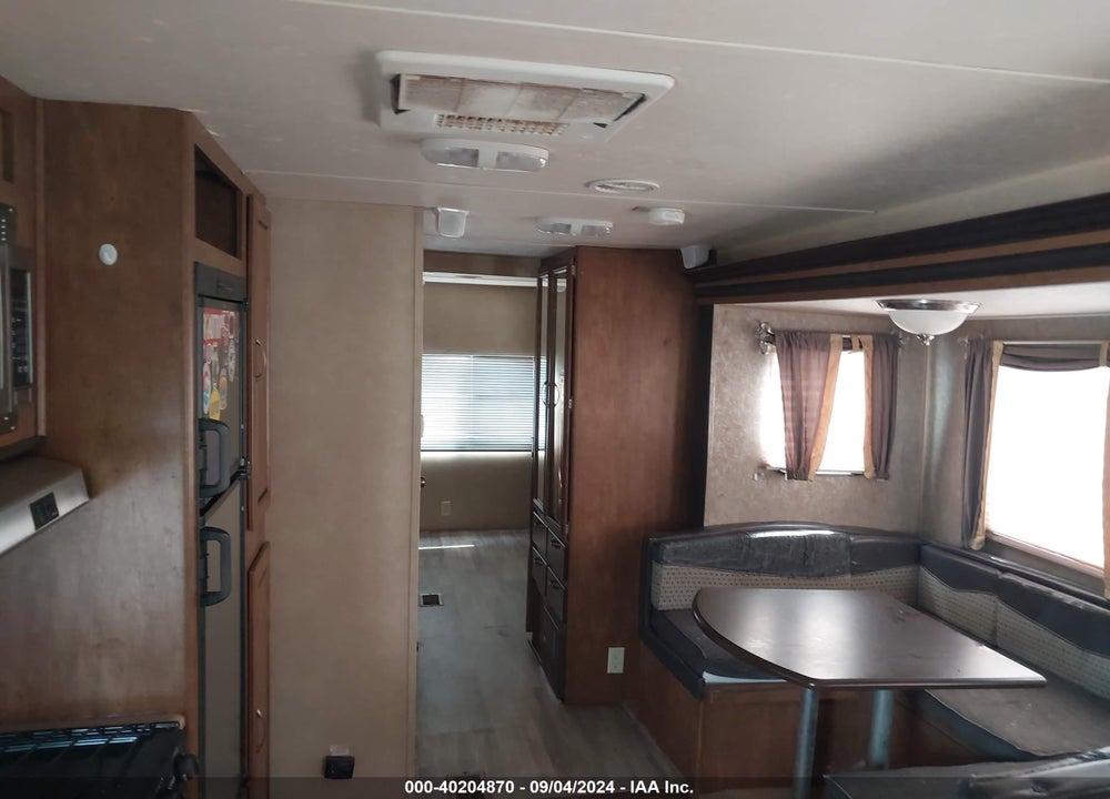2016 SALEM TRAVEL TRAI VIN: 4X4TSMH28G8060988