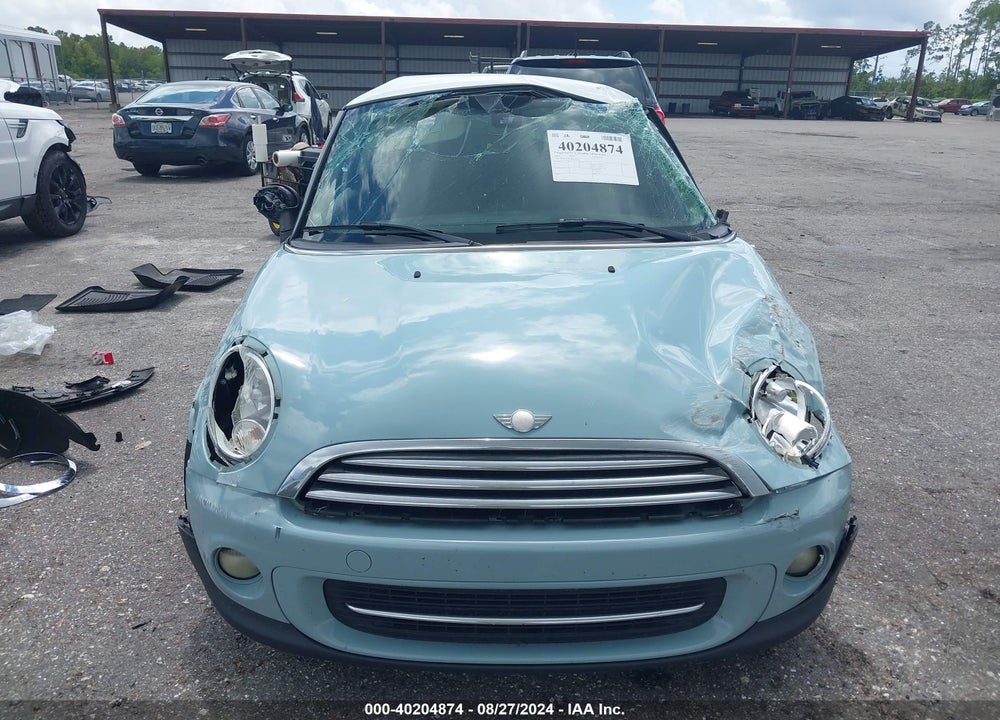 2013 MINI HARDTOP COOPER VIN: WMWSU3C59DT692251