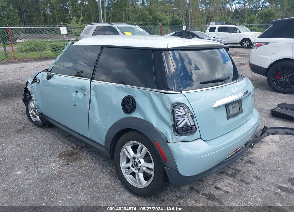 2013 MINI HARDTOP COOPER VIN: WMWSU3C59DT692251