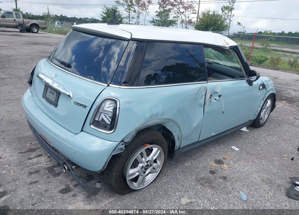 2013 MINI HARDTOP COOPER VIN: WMWSU3C59DT692251