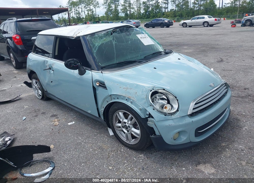 2013 MINI HARDTOP COOPER VIN: WMWSU3C59DT692251
