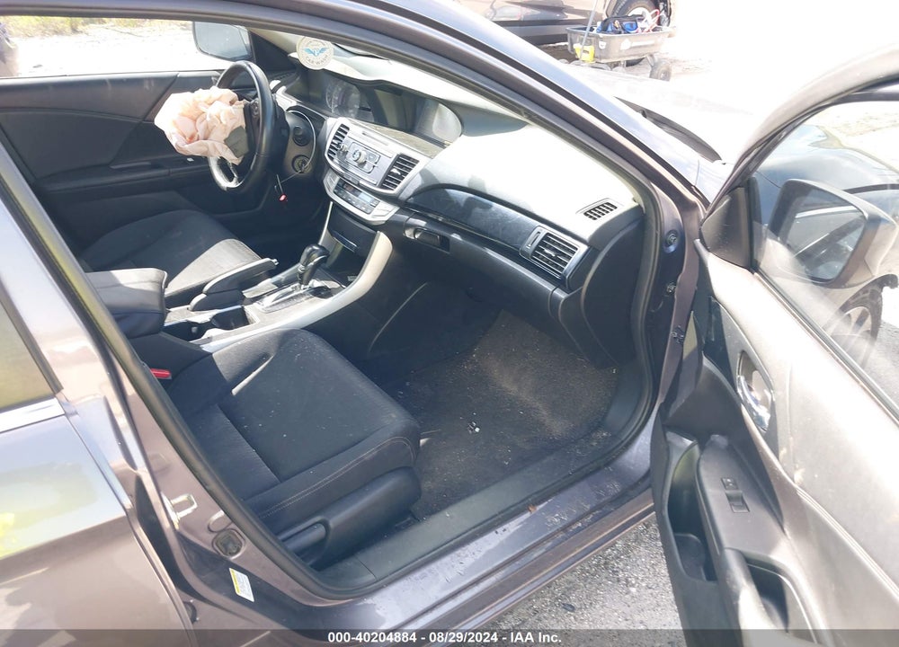 2015 HONDA ACCORD SPORT VIN: 1HGCR2F58FA014167