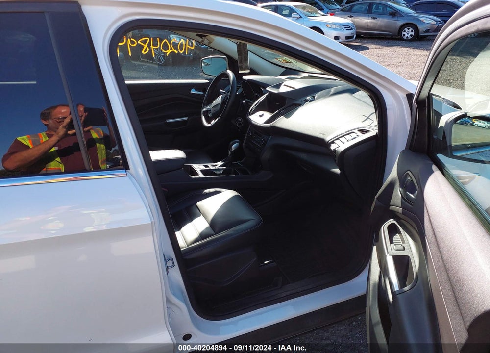 2018 FORD ESCAPE SEL VIN: 1FMCU9HD3JUA47297