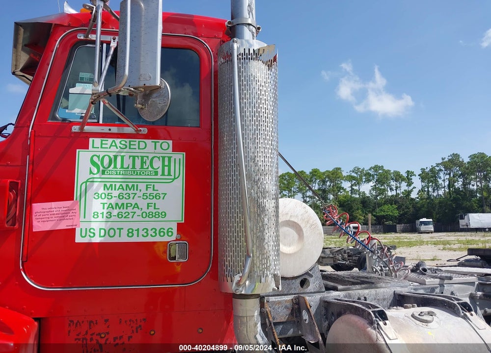 1992 PETERBILT 377 VIN: 1XPCDR9X4ND322905