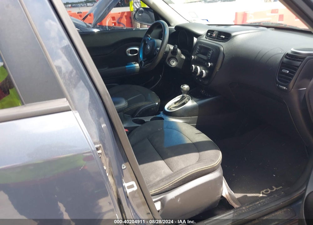 2014 KIA SOUL VIN: KNDJP3A57E7032437