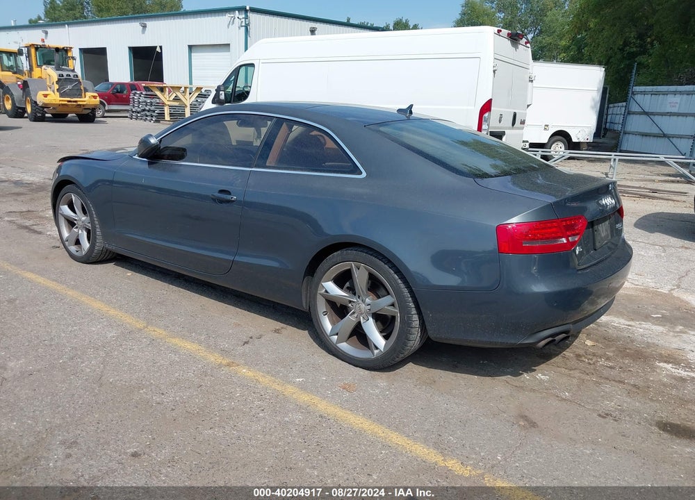 2010 AUDI A5 2.0T PREMIUM VIN: WAULFAFRXAA004931