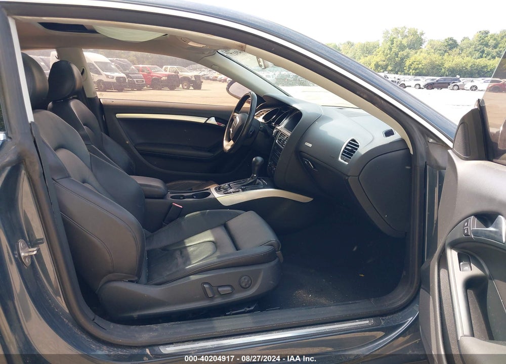 2010 AUDI A5 2.0T PREMIUM VIN: WAULFAFRXAA004931
