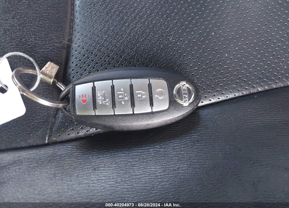 2013 NISSAN PATHFINDER PLATINUM VIN: 5N1AR2MM5DC633256