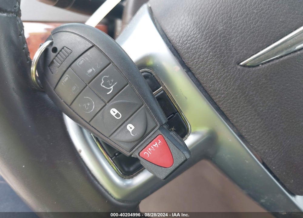 2012 CHRYSLER TOWN & COUNTRY TOURING VIN: 2C4RC1BG2CR363666