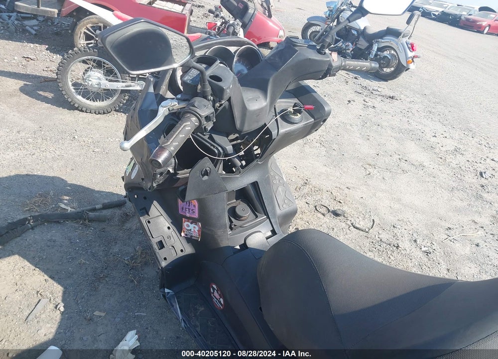 2013 KYMCO USA INC DOWNTOWN 300I VIN: RFBV2M280DB420655