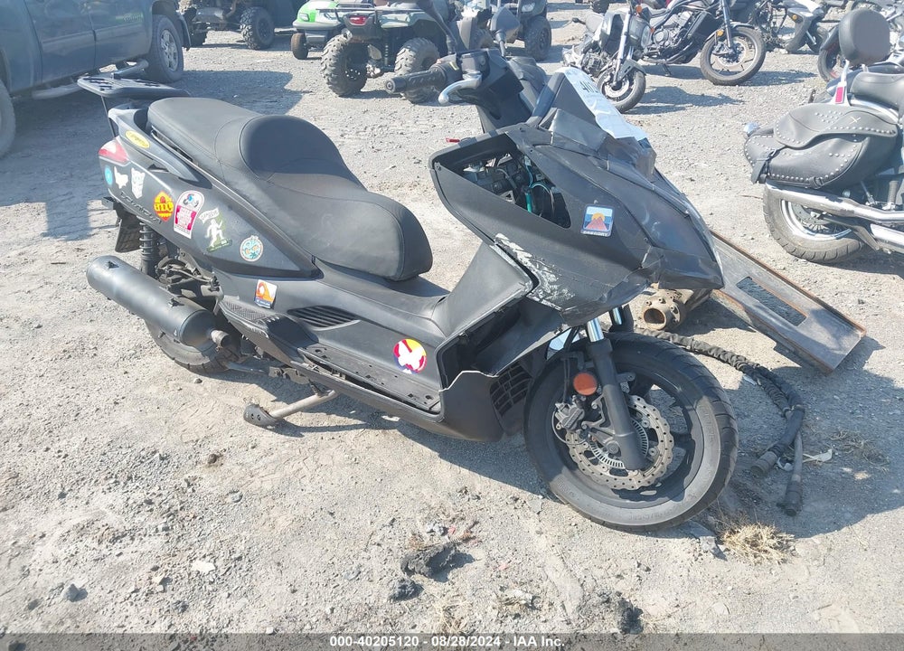 2013 KYMCO USA INC DOWNTOWN 300I VIN: RFBV2M280DB420655