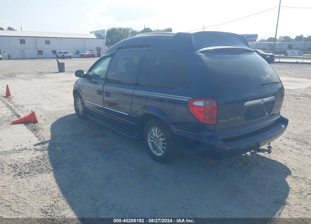 2001 CHRYSLER TOWN & COUNTRY LIMITED VIN: 2C8GP64LX1R209138