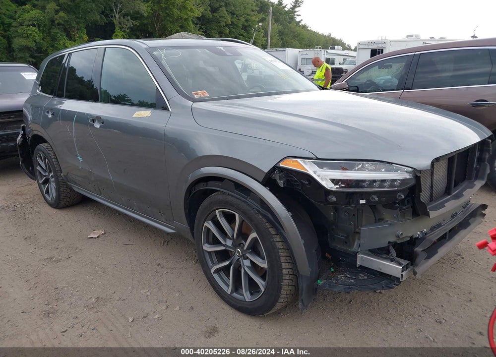2016 VOLVO XC90 T6 MOMENTUM VIN: YV4A22PK2G1041166