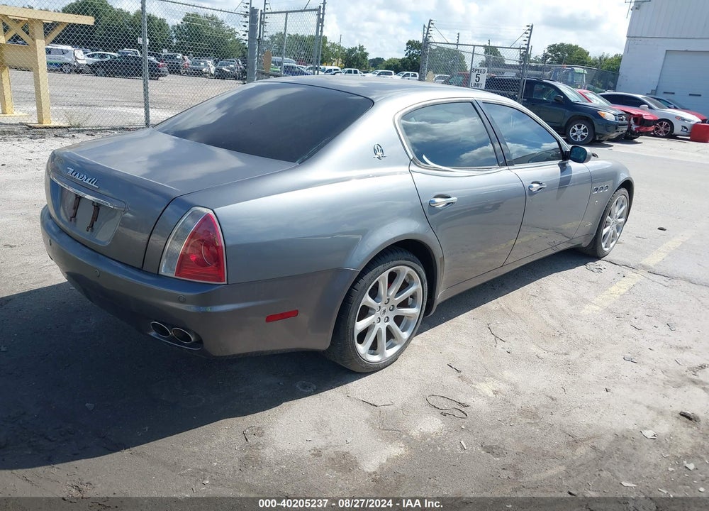 2005 MASERATI QUATTROPORTE VIN: ZAMCE39A150018442