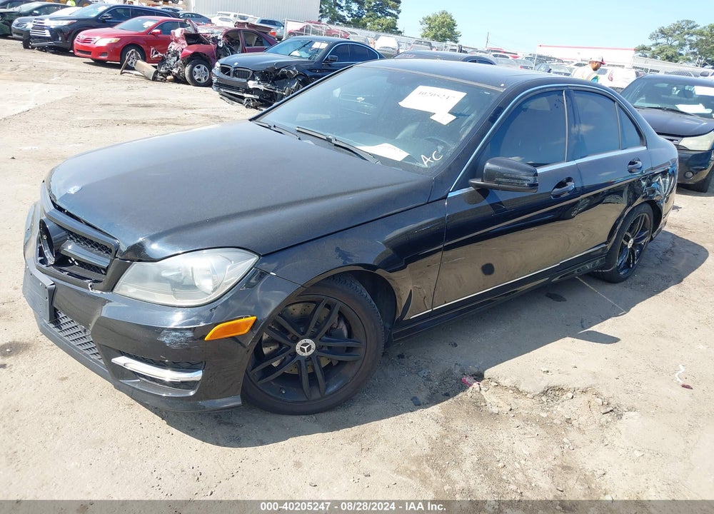 2014 MERCEDES-BENZ C 300 LUXURY 4MATIC/SPORT 4MATIC VIN: WDDGF8ABXEG224702
