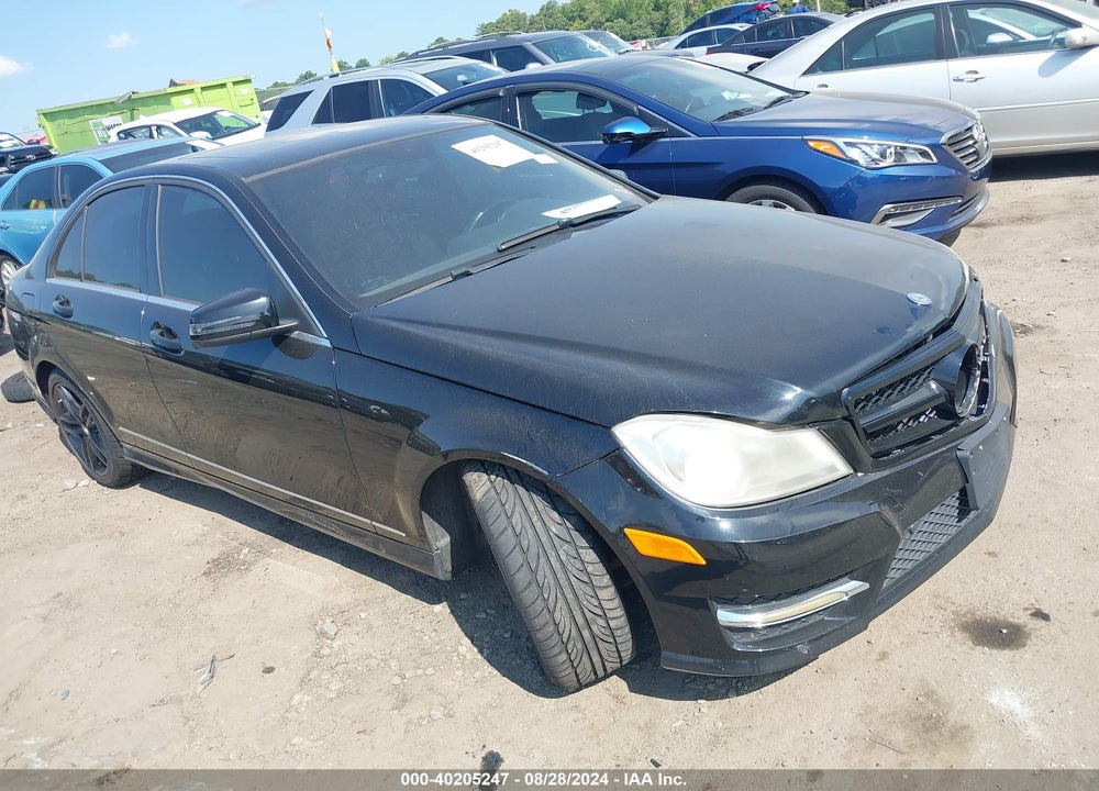 2014 MERCEDES-BENZ C 300 LUXURY 4MATIC/SPORT 4MATIC VIN: WDDGF8ABXEG224702