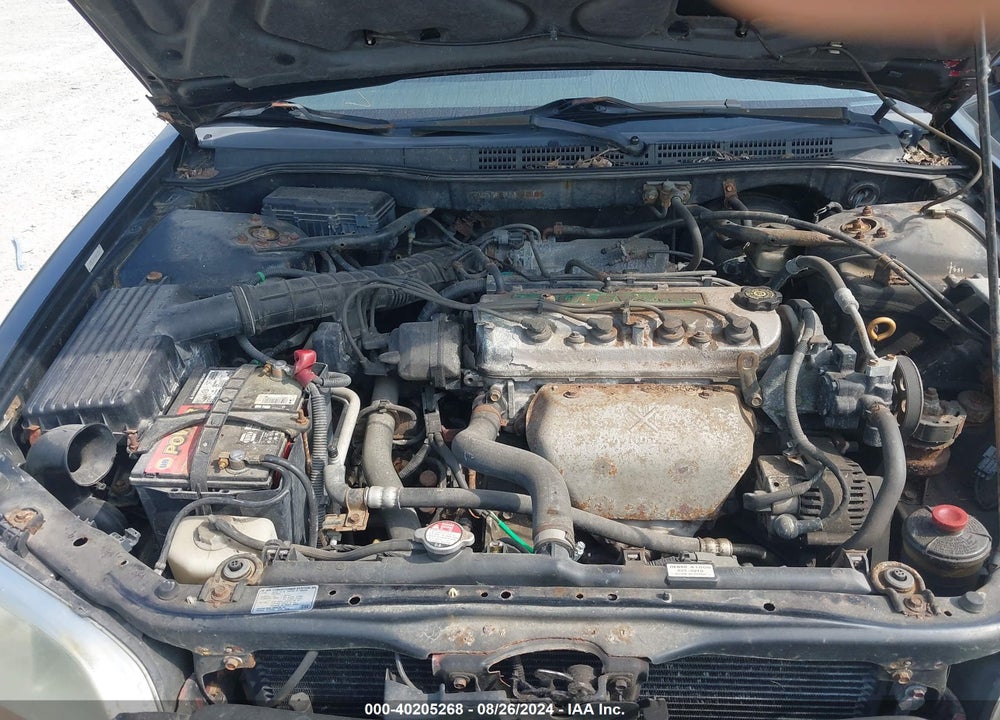 2001 HONDA ACCORD 2.3 LX VIN: 1HGCG326X1A013038