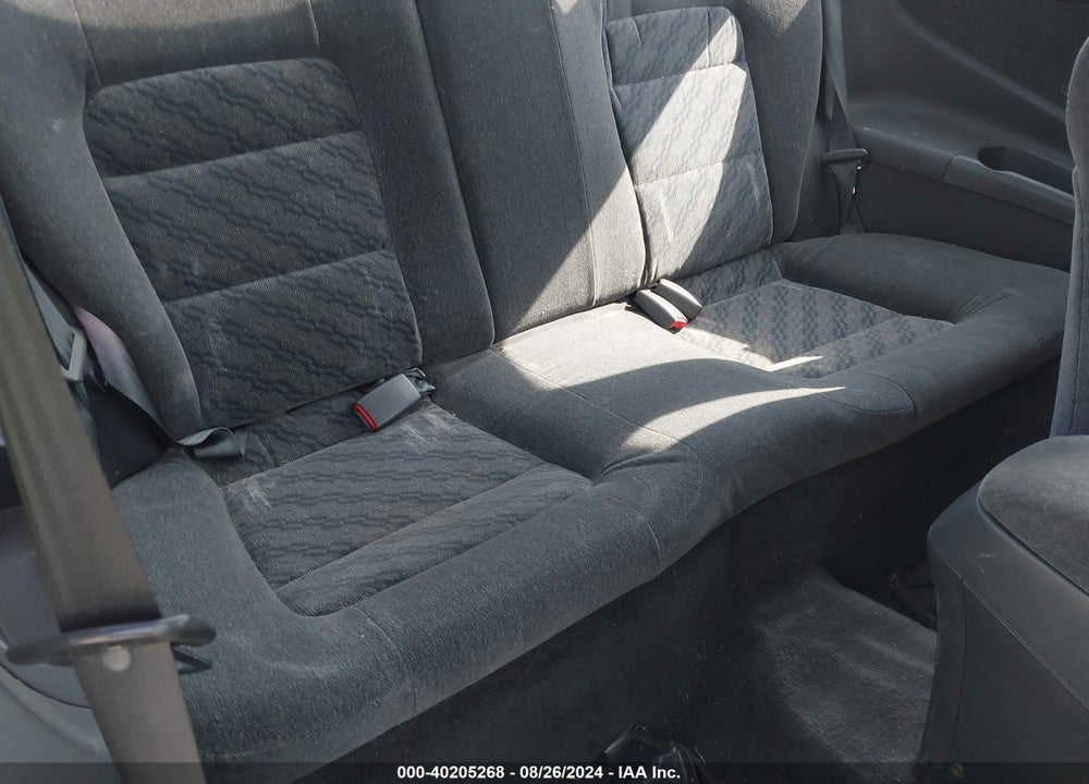 2001 HONDA ACCORD 2.3 LX VIN: 1HGCG326X1A013038