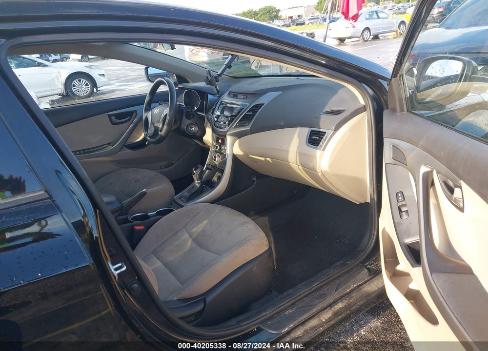 2016 HYUNDAI ELANTRA SE VIN: 5NPDH4AE0GH789193