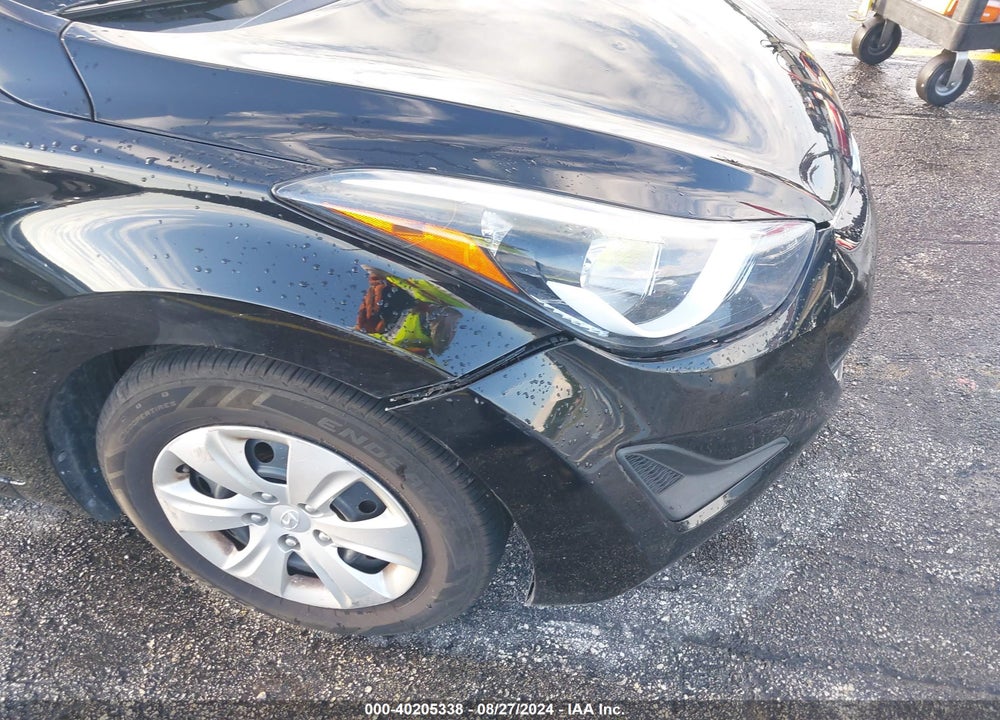 2016 HYUNDAI ELANTRA SE VIN: 5NPDH4AE0GH789193
