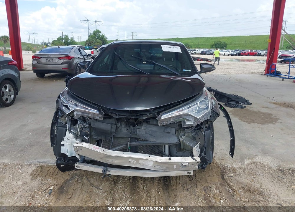 2019 TOYOTA C-HR XLE VIN: NMTKHMBX8KR079886