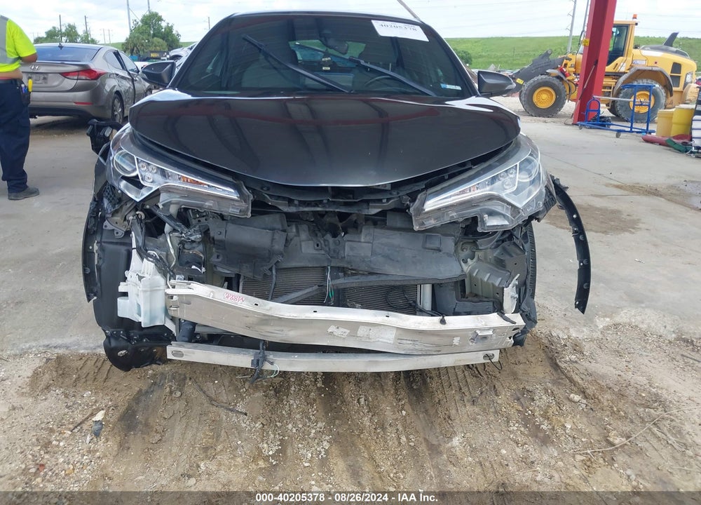 2019 TOYOTA C-HR XLE VIN: NMTKHMBX8KR079886