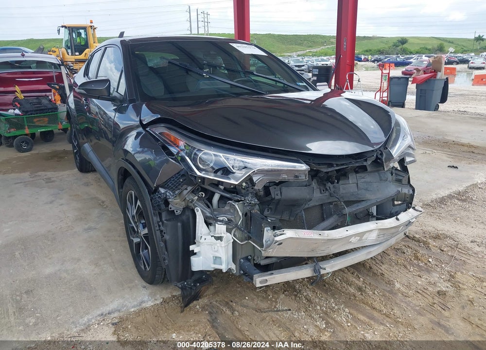 2019 TOYOTA C-HR XLE VIN: NMTKHMBX8KR079886