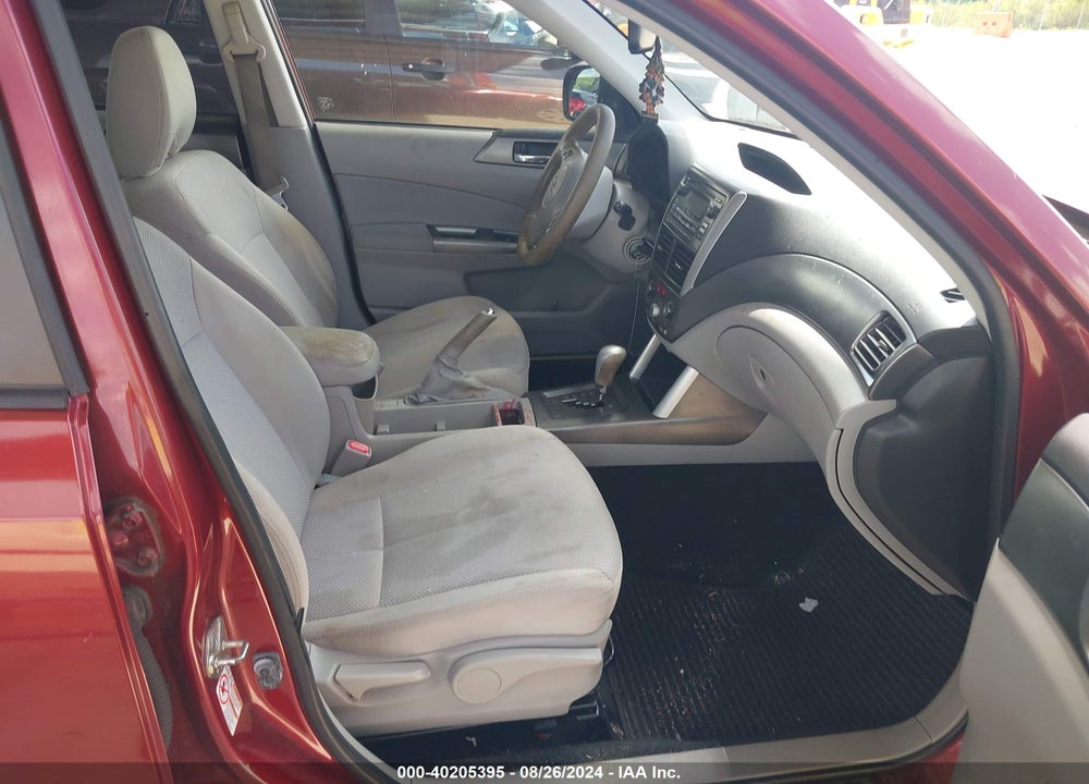 2013 SUBARU FORESTER 2.5X PREMIUM VIN: JF2SHACC4DH439854