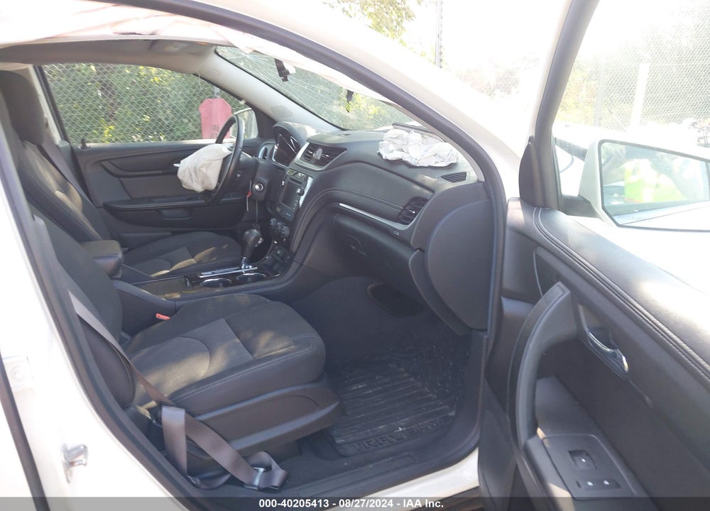 2015 CHEVROLET TRAVERSE 1LT VIN: 1GNKRGKD3FJ333617