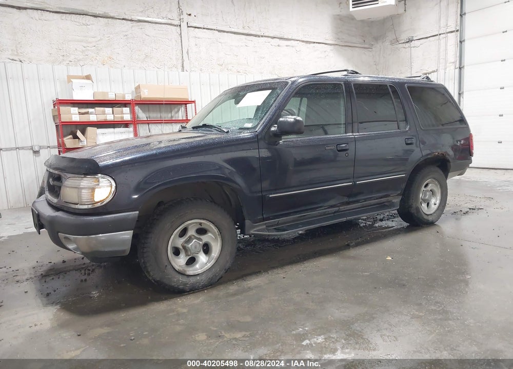 2000 FORD EXPLORER XLT VIN: 1FMZU73E0YUB68829