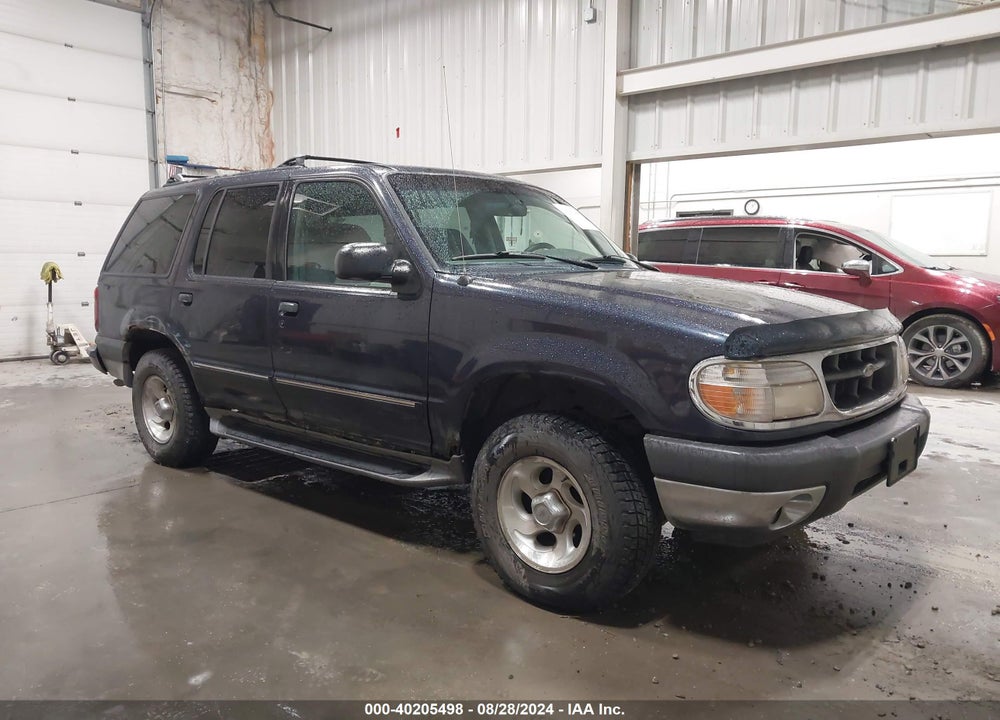 2000 FORD EXPLORER XLT VIN: 1FMZU73E0YUB68829