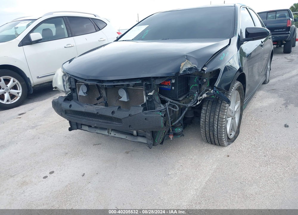 2013 TOYOTA CAMRY SE VIN: 4T1BF1FK5DU715131