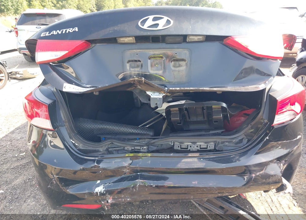 2013 HYUNDAI ELANTRA GLS VIN: KMHDH4AE1DU796098
