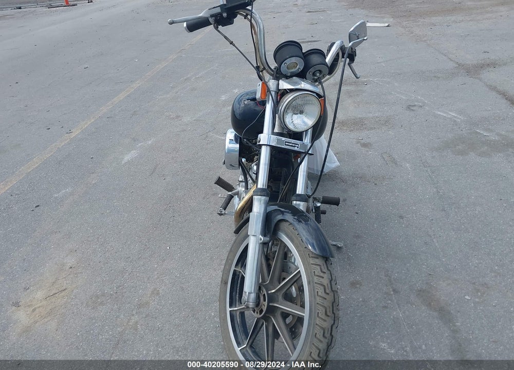 1984 HARLEY-DAVIDSON XLH VIN: 1HD1CAH31EY115911