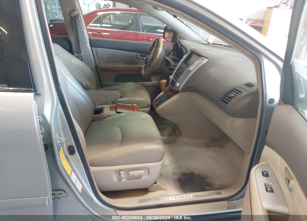 2004 LEXUS RX 330 VIN: JTJHA31U740011518