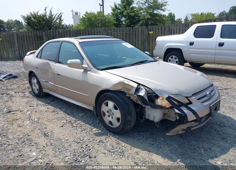 2001 HONDA ACCORD 3.0 EX VIN: 1HGCG16501A083279